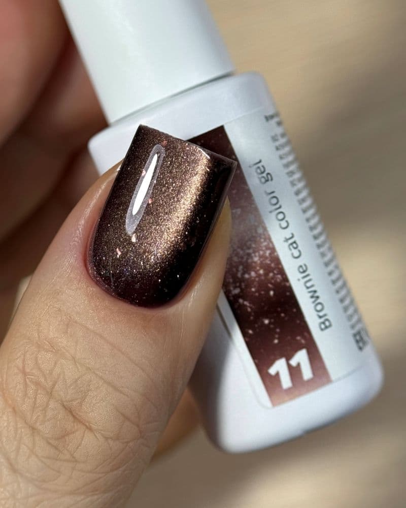 iPerfect, Brownie cat color gel 11 - гель-лак магнитный для ногтей, 10гр стеклянный флакон с кистью