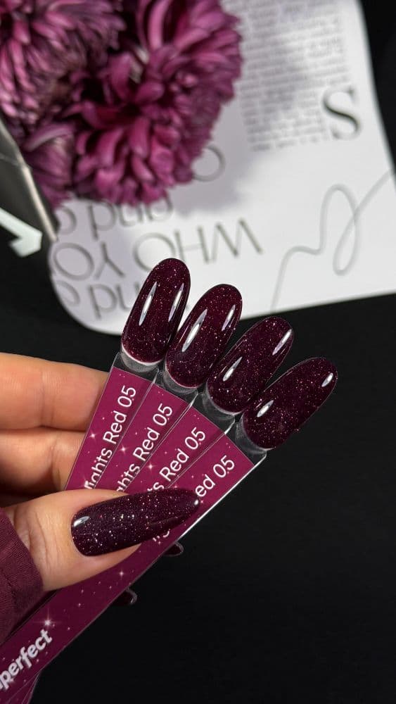 iPerfect, Red lights color gel 05 - гель-лак светооражающий для ногтей,10гр флакон с кистью