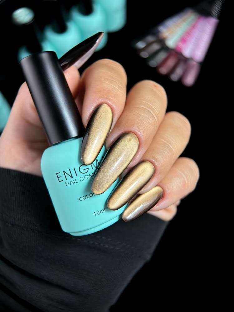 ENIGMANIC, Гель-лак с эффектом кошачий глаз AURA silk cat 02 10 мл.